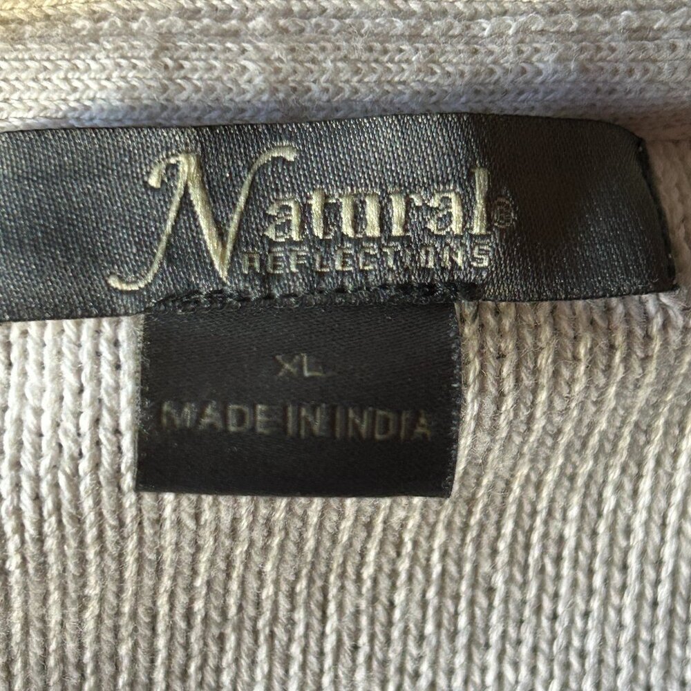 Sweater - Picture 2 of 5